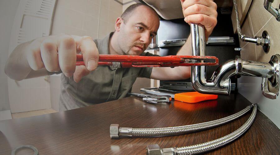 Professional Tankless Water Heater Installation in Sabinal, TX